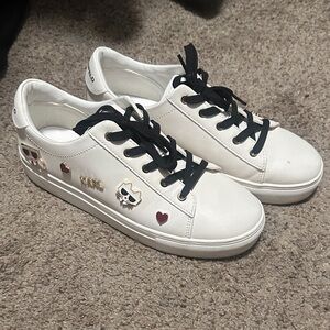 Karl Lagerfeld White Sneakers with Black Laces and Gold Charms